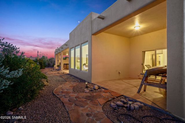 8052 Renoir Loop, Las Cruces, NM 88007
