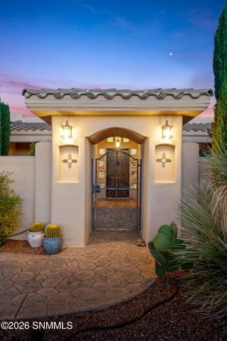 8052 Renoir Loop, Las Cruces, NM 88007