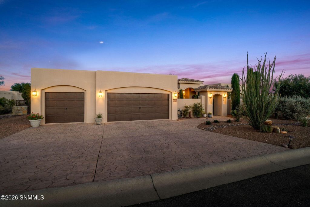 8052 Renoir Loop, Las Cruces, NM 88007