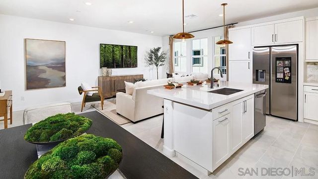 417 Beaker Rd, San Marcos, CA 92078
