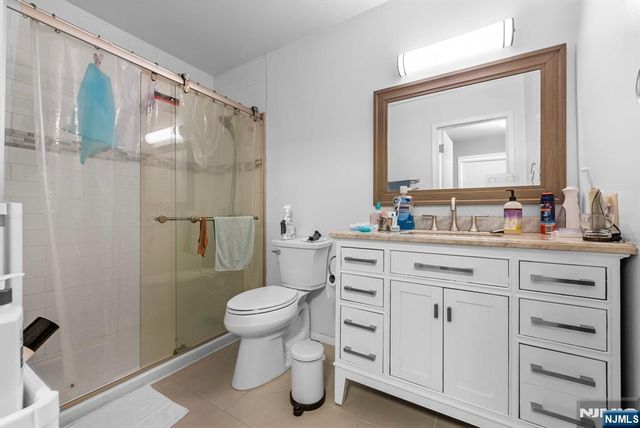 32 Davenport Avenue, Tenafly, NJ 07670