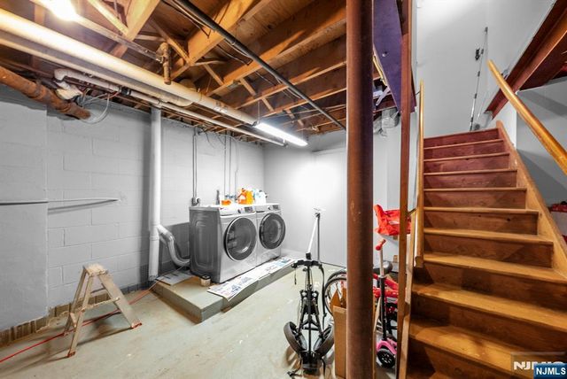 32 Davenport Avenue, Tenafly, NJ 07670