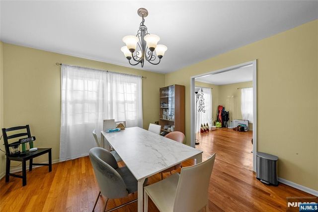 32 Davenport Avenue, Tenafly, NJ 07670