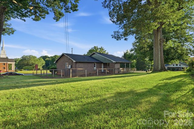 300 N Watterson Street, Kings Mountain, NC 28086