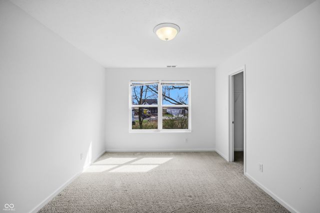 1937 Abbey Lane, Columbus, IN 47201