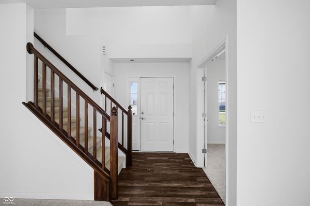 1937 Abbey Lane, Columbus, IN 47201