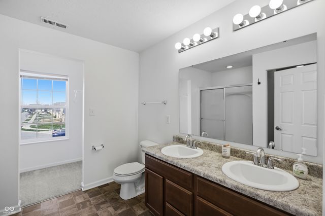 1937 Abbey Lane, Columbus, IN 47201