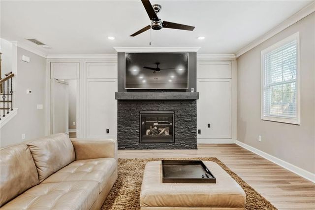 3672 Silvery Way, Powder Springs, GA 30127