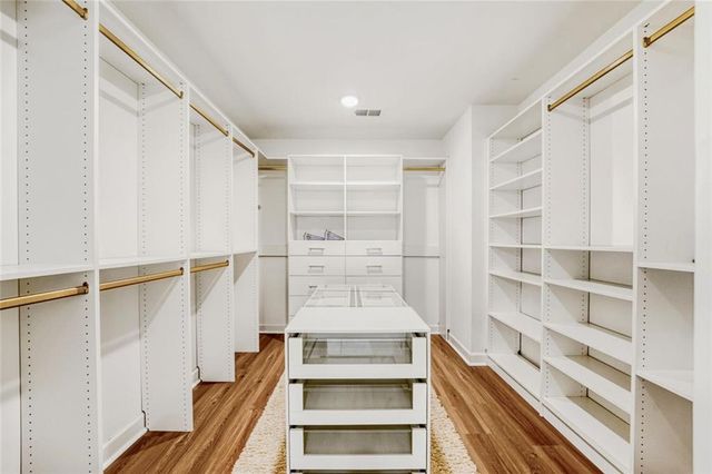 3672 Silvery Way, Powder Springs, GA 30127