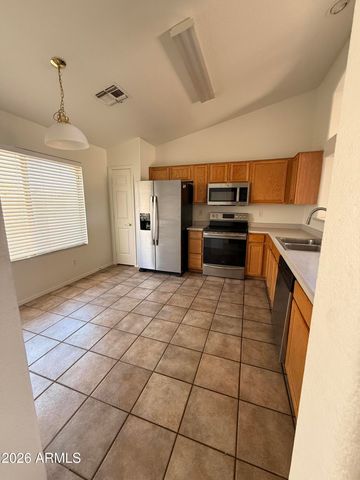 8130 N 112th Avenue, Peoria, AZ 85345