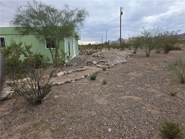 1460 S Egar, Golden Valley, AZ 86413