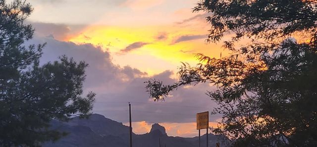 1460 S Egar, Golden Valley, AZ 86413