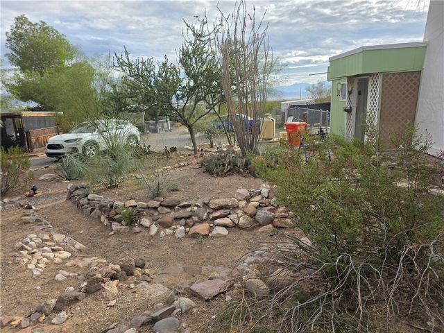 1460 S Egar, Golden Valley, AZ 86413