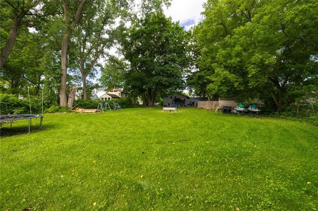 1062 Long Pond Road, Greece, NY 14626