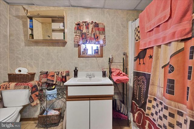 237-241 S CHESTNUT ST, Shenandoah, PA 17976