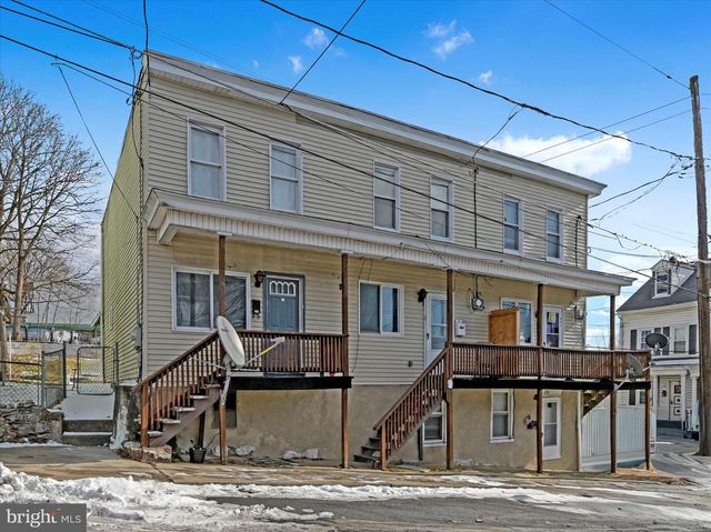 237-241 S CHESTNUT ST, Shenandoah, PA 17976