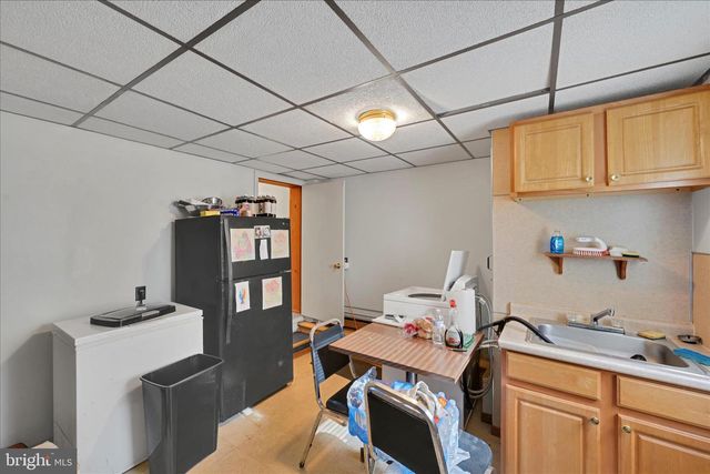 237-241 S CHESTNUT ST, Shenandoah, PA 17976