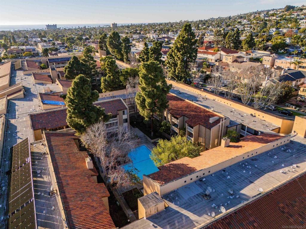 Image 26 of property listing at 1855 Diamond St 5-327, San Diego, CA 92109