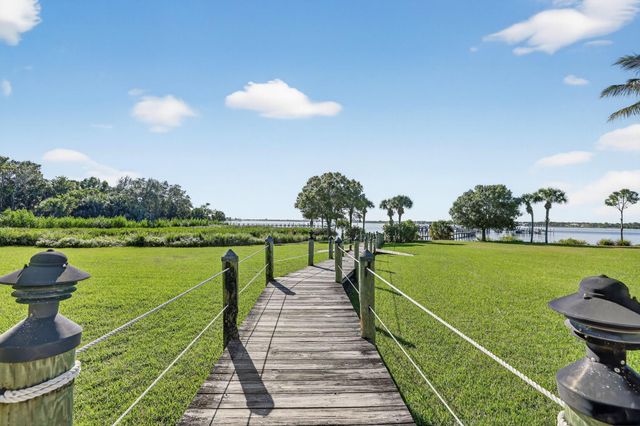 2164 NW Tilia Trl, Stuart, FL 34994