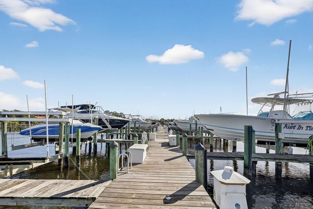 2164 NW Tilia Trl, Stuart, FL 34994