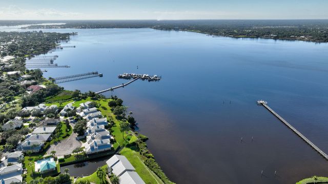 2164 NW Tilia Trl, Stuart, FL 34994