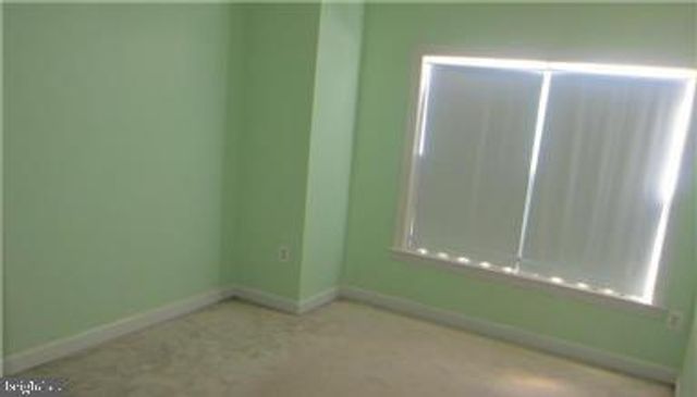 8213 GLADE BANK DR, Manassas, VA 20111