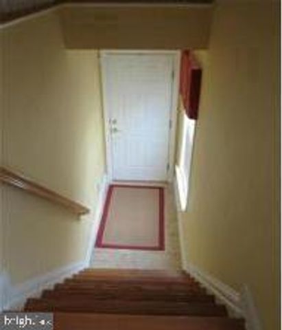 8213 GLADE BANK DR, Manassas, VA 20111