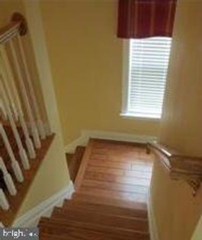 8213 GLADE BANK DR, Manassas, VA 20111