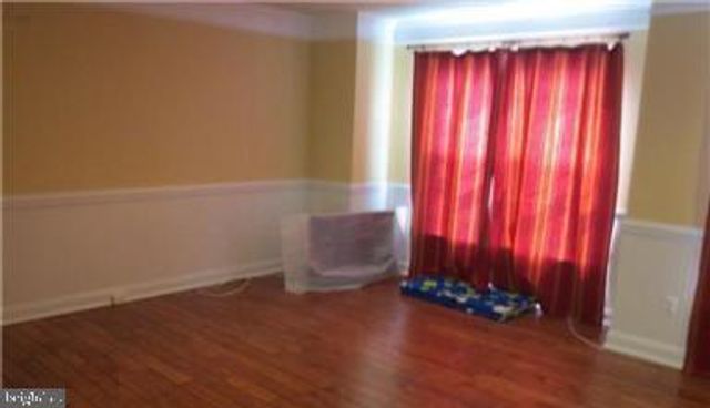 8213 GLADE BANK DR, Manassas, VA 20111