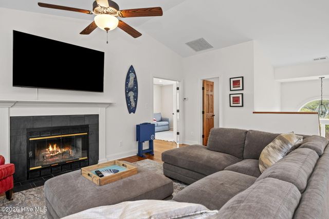 106 Wyndward Court, Emerald Isle, NC 28594