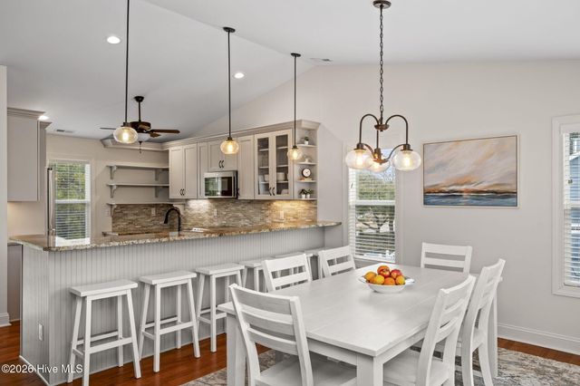 106 Wyndward Court, Emerald Isle, NC 28594