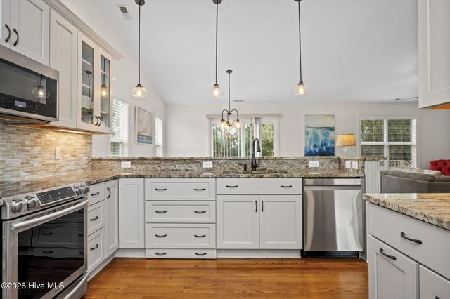 106 Wyndward Court, Emerald Isle, NC 28594