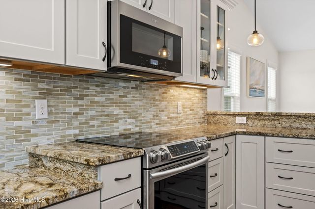 106 Wyndward Court, Emerald Isle, NC 28594