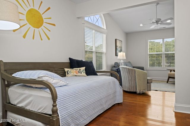 106 Wyndward Court, Emerald Isle, NC 28594