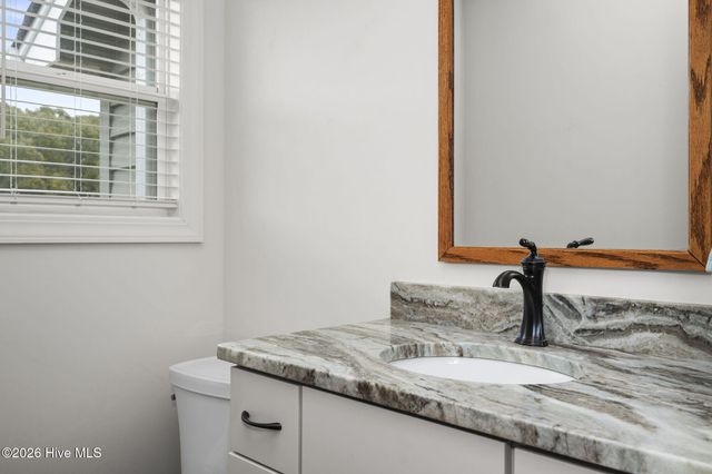 106 Wyndward Court, Emerald Isle, NC 28594