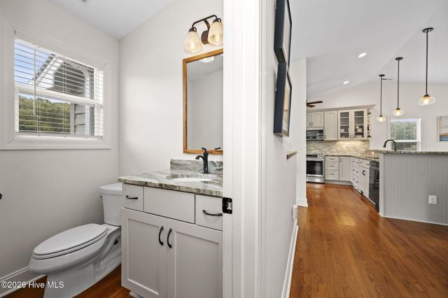 106 Wyndward Court, Emerald Isle, NC 28594