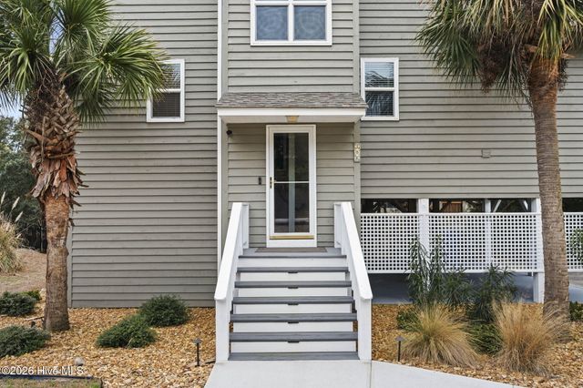 106 Wyndward Court, Emerald Isle, NC 28594