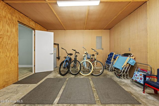 106 Wyndward Court, Emerald Isle, NC 28594