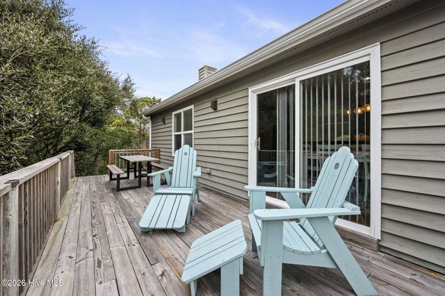 106 Wyndward Court, Emerald Isle, NC 28594