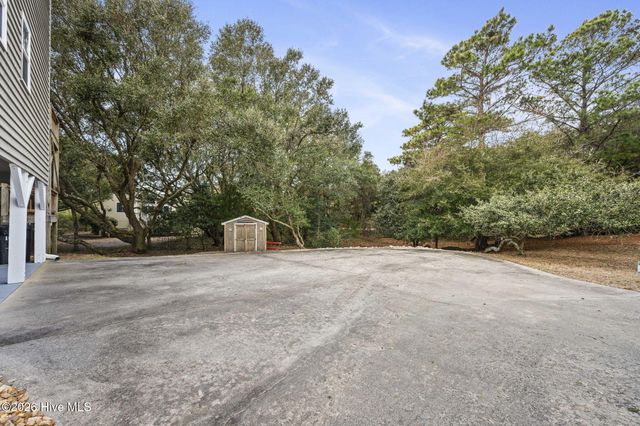 106 Wyndward Court, Emerald Isle, NC 28594