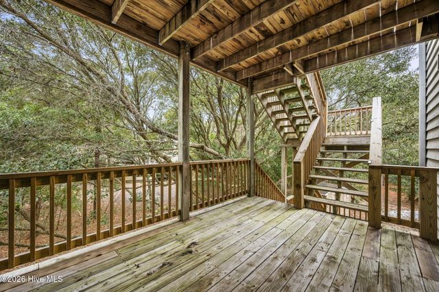 106 Wyndward Court, Emerald Isle, NC 28594