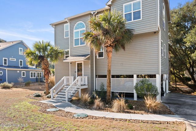 106 Wyndward Court, Emerald Isle, NC 28594