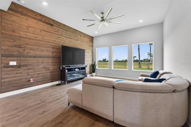5313 DEL CORONADO DRIVE, Apollo Beach, FL 33572