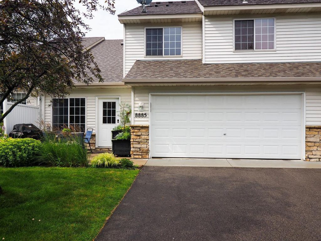 8885 Partridge Road, Saint Bonifacius, MN 55375