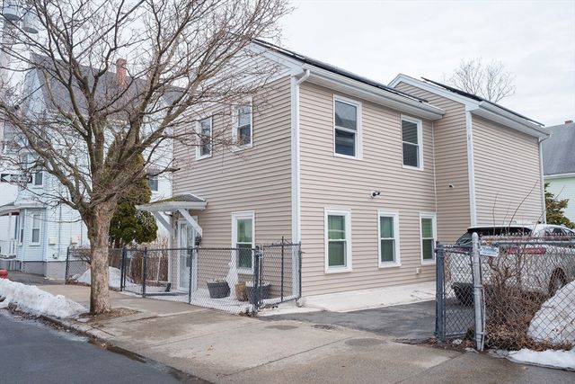 80 Collins St., Lynn, MA 01902