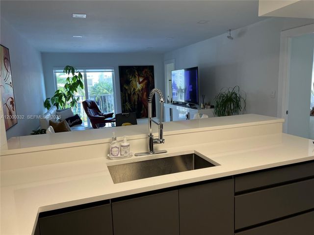 6545 Indian Creek Dr 506, Miami Beach, FL 33141