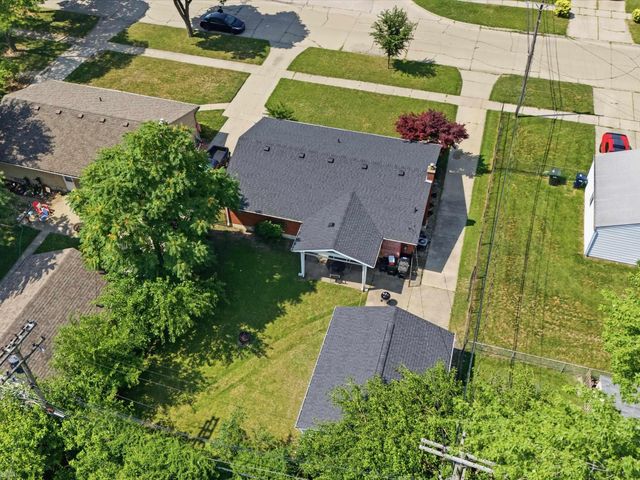 11315 Delvin Drive, Sterling Heights, MI 48314