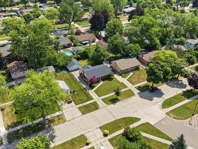 11315 Delvin Drive, Sterling Heights, MI 48314