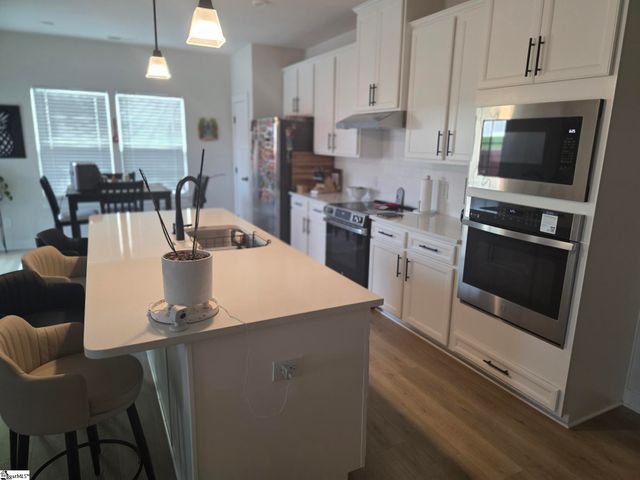 1252 Fiddletree Lane, Woodruff, SC 29388