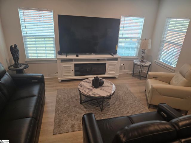 1252 Fiddletree Lane, Woodruff, SC 29388